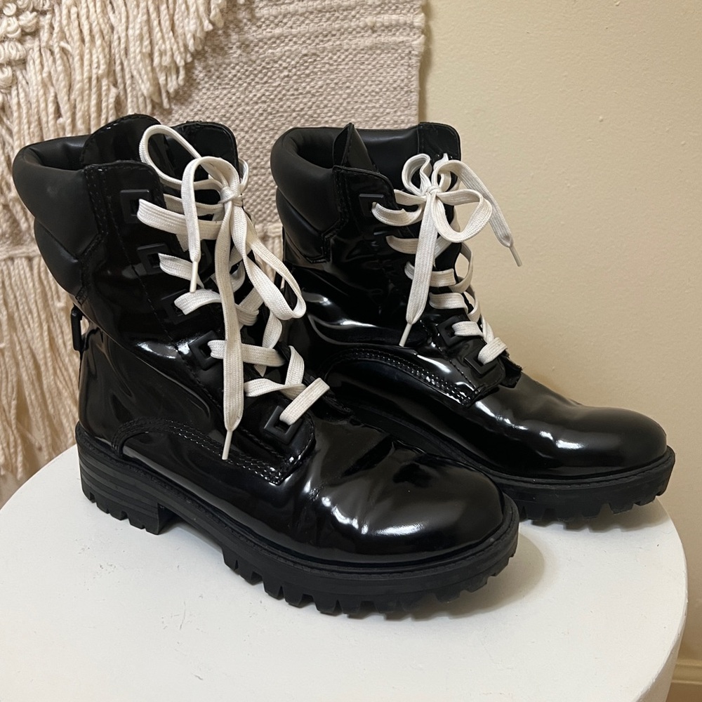 Kendall & Kylie women’s size 9 black boots